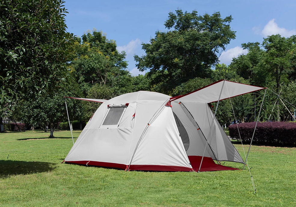 Tente de camping pour 4 personnes avec une chambre et un salon